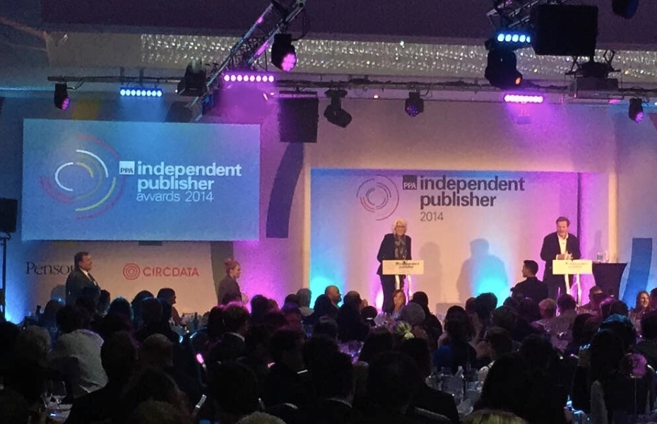 ESco presents award at the PPA Independent Publishers Awards Ceremony